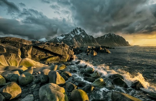 Partez à l'Aventure : Guide Ultime pour Explorer les Magnifiques Montagnes de Bergamo, Italie